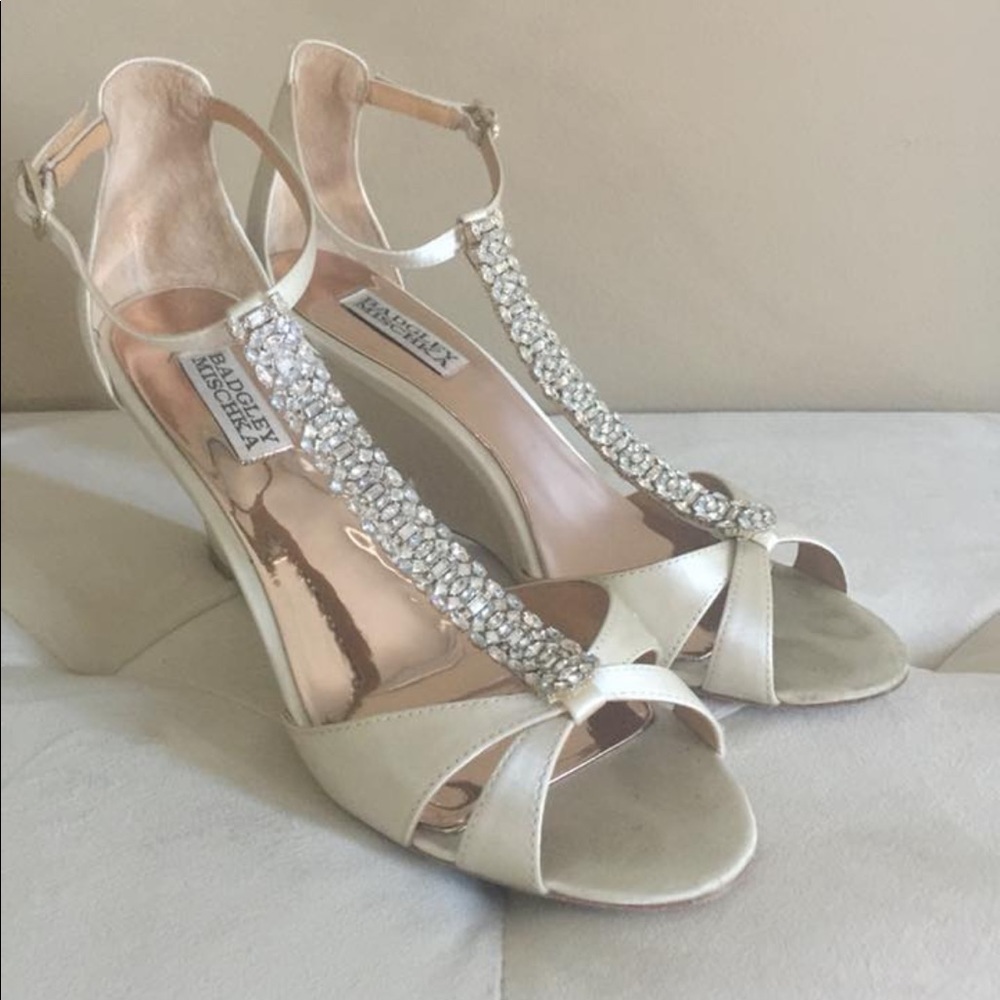 Badgley Mischka wedding shoes